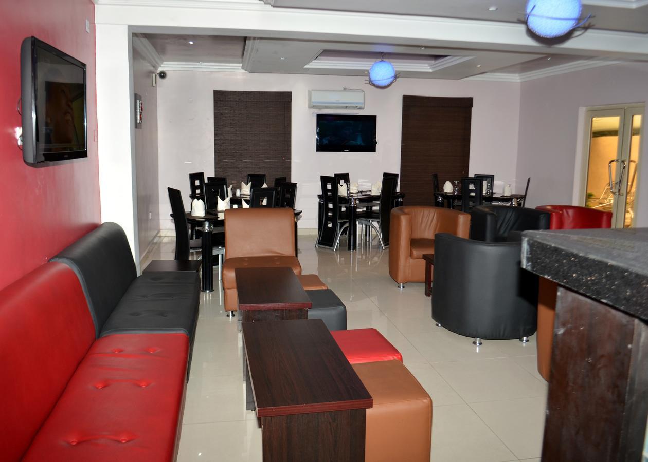 De Rigg Place - Alaka Estate, Surulere Lagos Extérieur photo