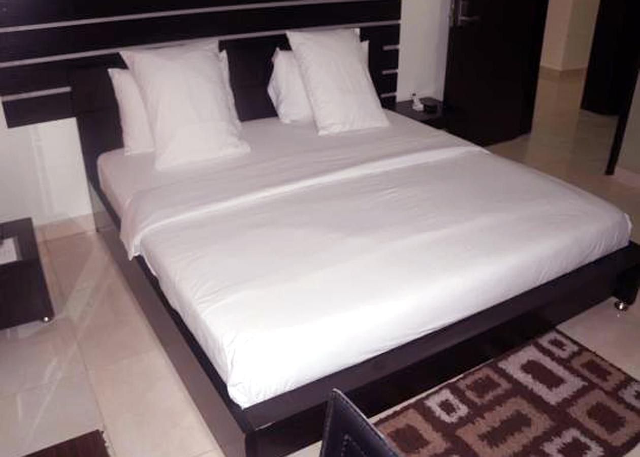 De Rigg Place - Alaka Estate, Surulere Lagos Extérieur photo