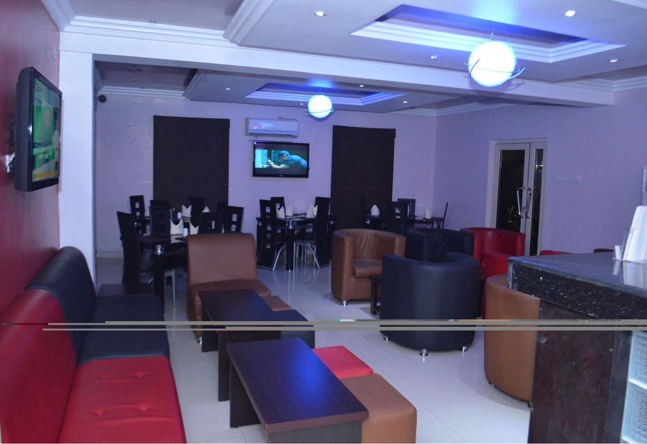 De Rigg Place - Alaka Estate, Surulere Lagos Extérieur photo
